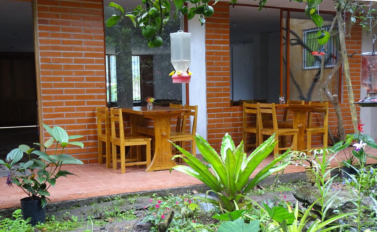 Cabañas Armonía y Jardín de Orquídeas Mindo Exterior foto